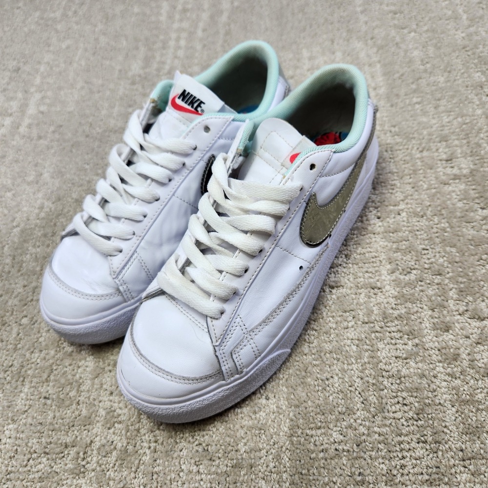 Nike Blazer Low Platform White Metallic Silver Iridescent DQ7654-100 Womens 7
